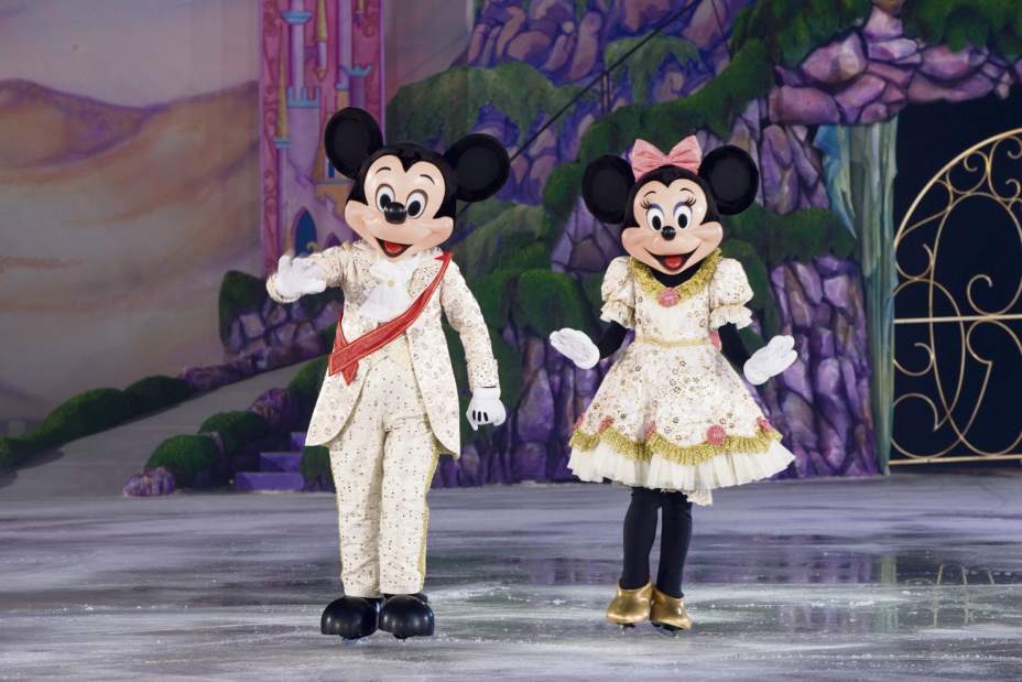 gtrTKdisneyonicemickey022317
