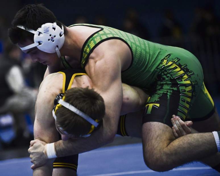 gtrWPIALwrestling03041728