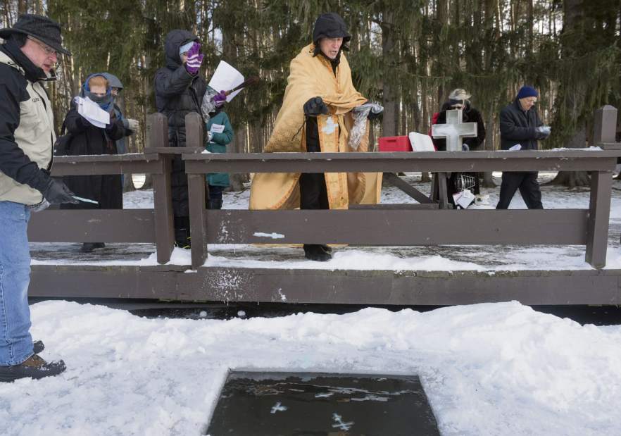 gtrWaterBlessing01010818