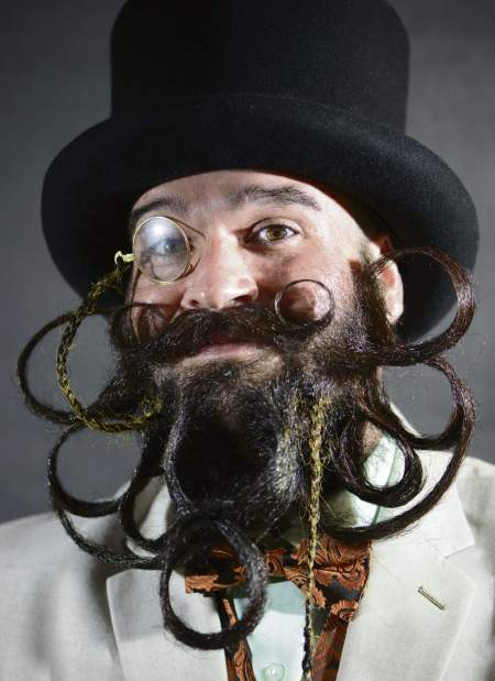 gtrbeardstache11030716