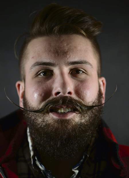 gtrbeardstache6030716
