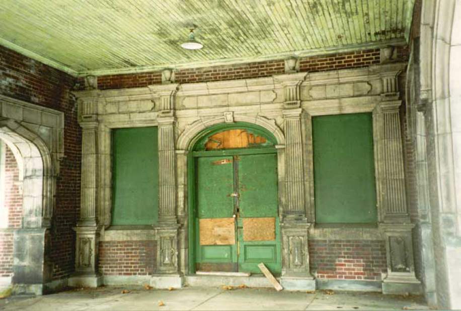 Slide 
													
													8