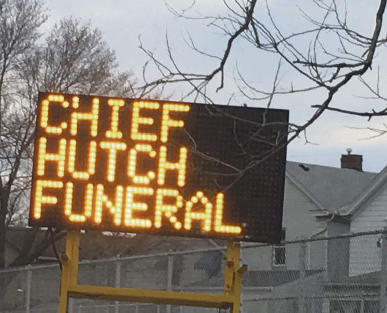 gtrhutchlivesignjpeg
