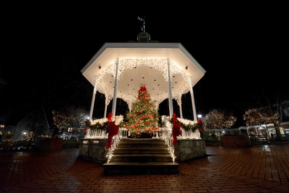 Slide 
													
													1