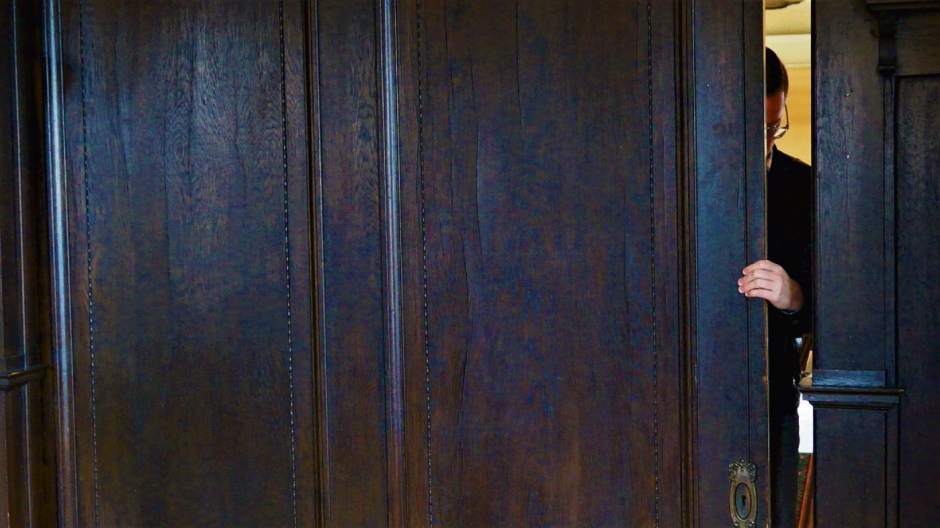 gtrlivarthousedoor122917