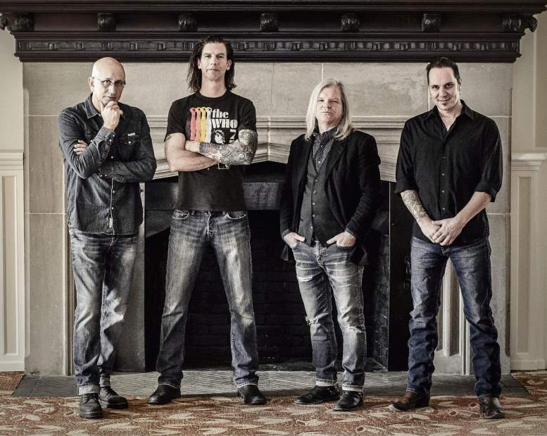 gtrlivclarksnu060118