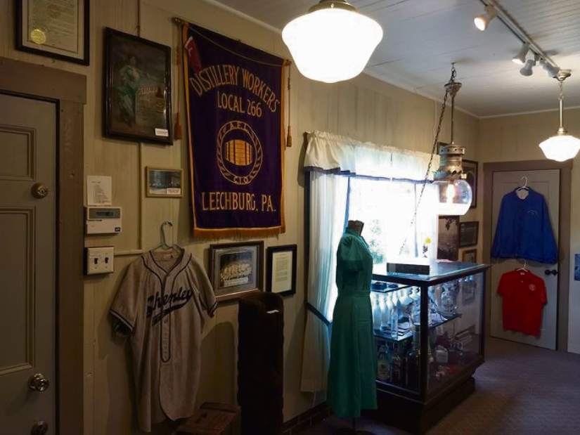 gtrlivleechburg4070218