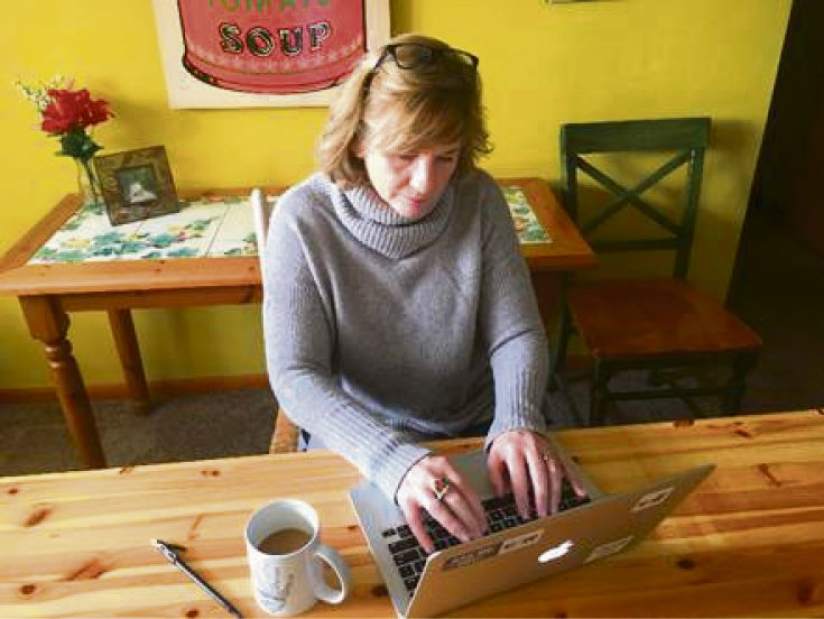 gtrlivnewnebby2042318