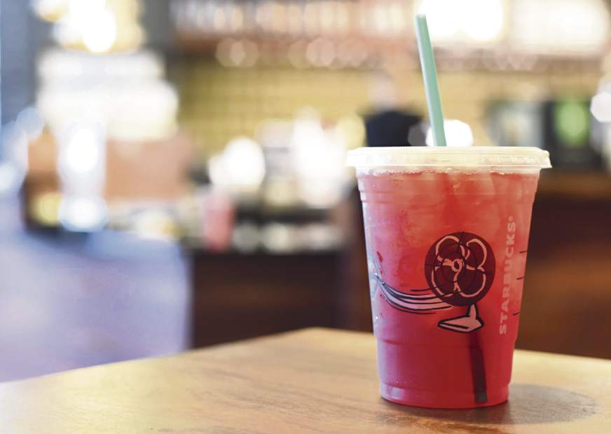 gtrlivstarbucks2070118 gtrlivstarbucks2070118