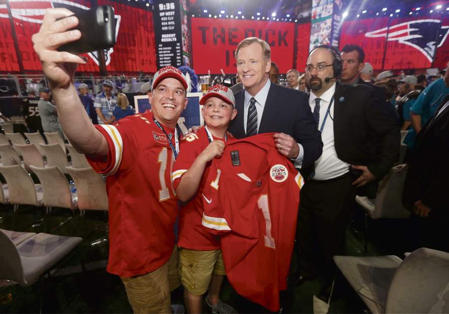 Slide 
													
													5