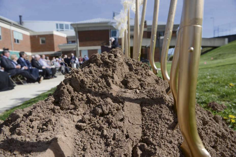 Slide 
													
													4