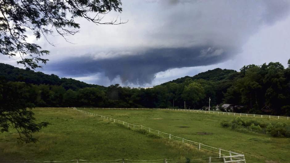 gtrtornadowarning4062818