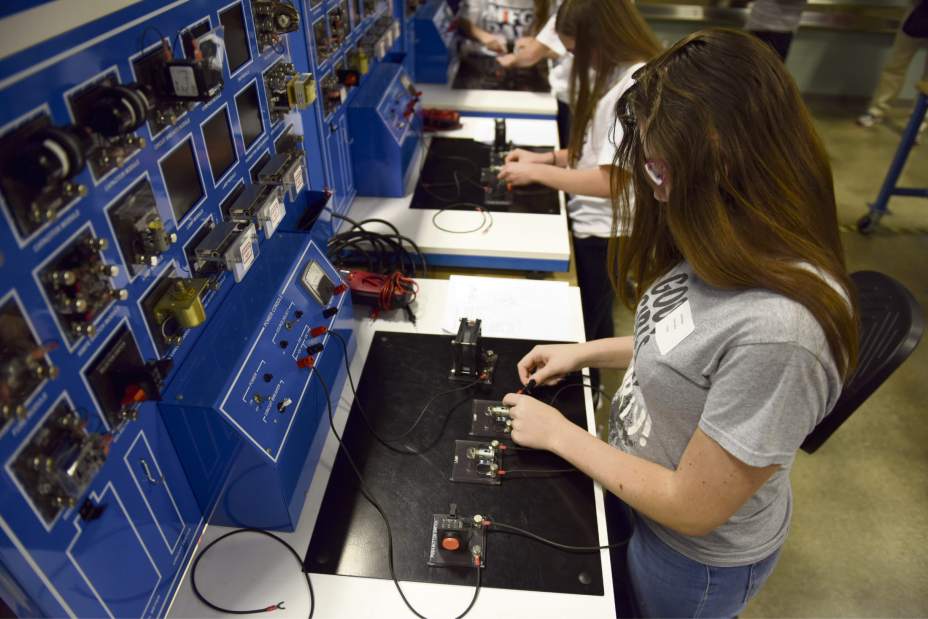 gtrwomenmanuf006102117