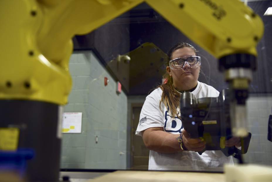 gtrwomenmanuf007102117