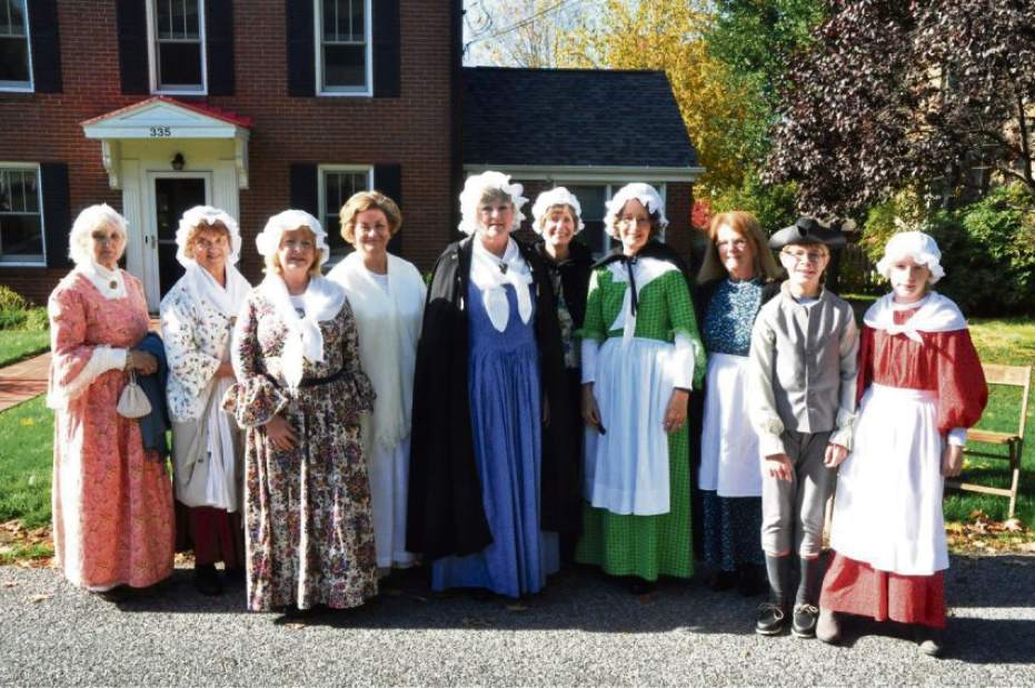 Slide 
													
													1