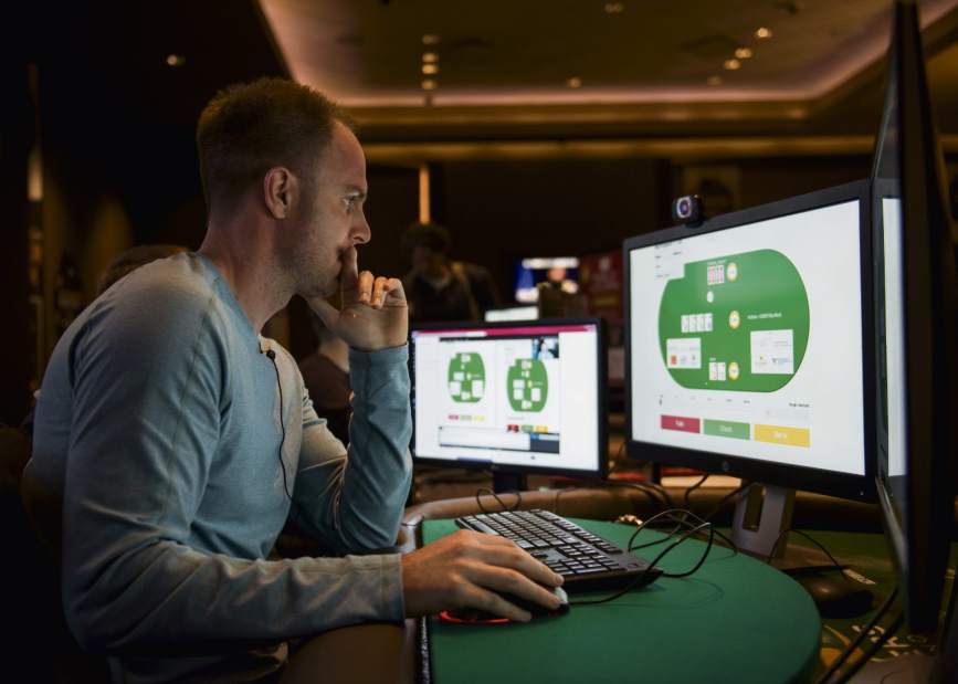 ptrAIPoker06011217