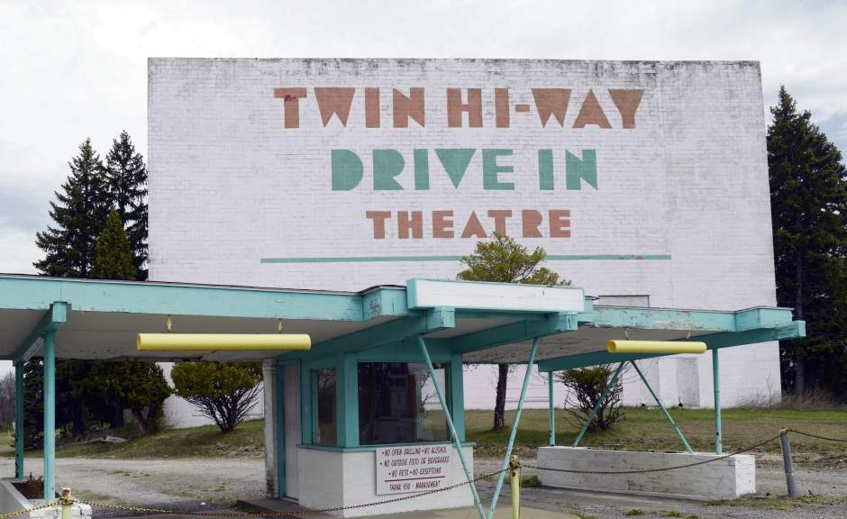 ptrDriveIn2040716