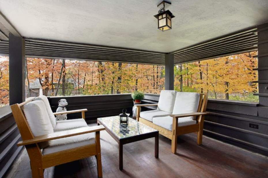 ptrLIVCHwright2110615