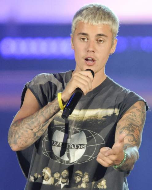 ptrLIVWEBbiebsreview04071416