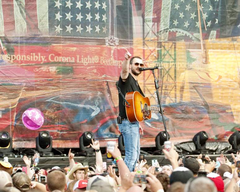 ptrLIVWEBchesney06053115