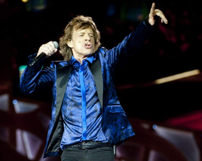 ptrLIVWEBstonesreview07062115