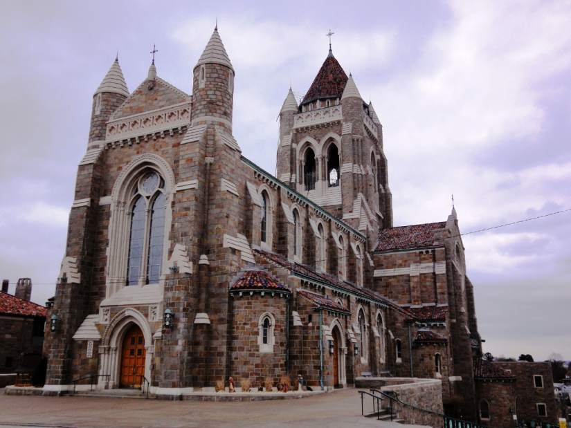 Slide 
													
													1