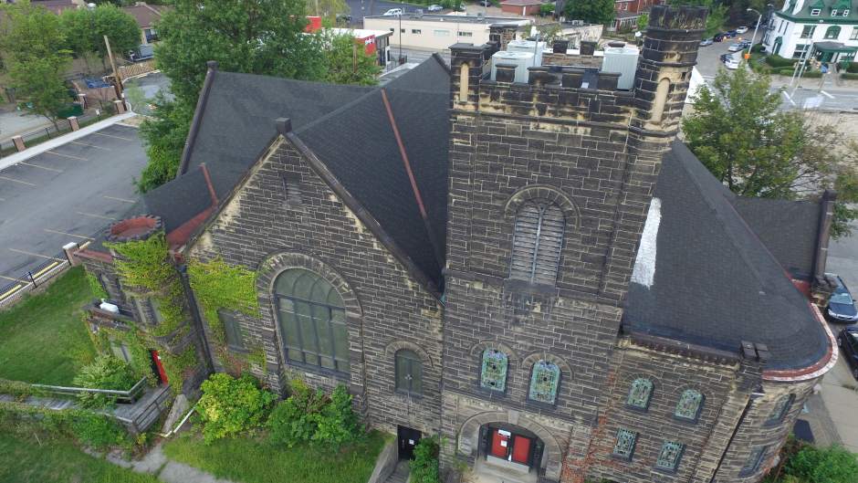 Slide 
													
													4