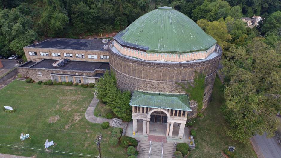 Slide 
													
													7