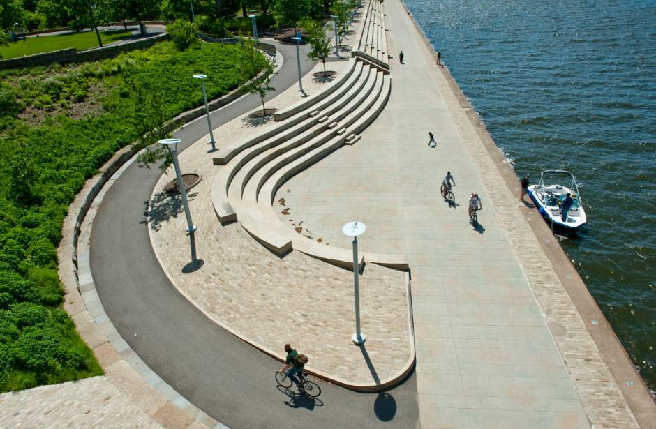 ptrLIVarchpoint1060213