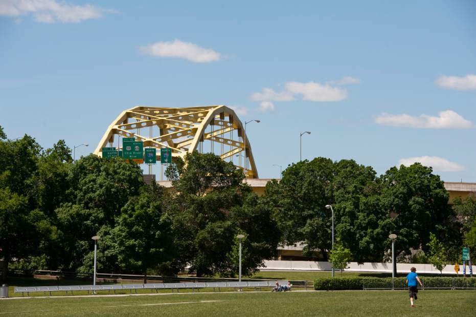 ptrLIVarchpoint6060213