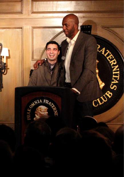 ptrLIVfriarsclub2032713