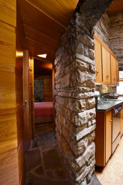 ptrLIVkentuckknob1042416