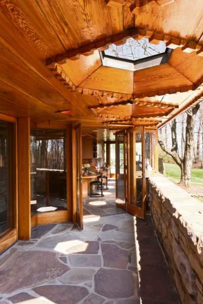 ptrLIVkentuckknob3042416