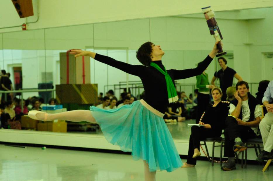 ptrLIVnutcracker01120712 ptrLIVnutcracker01120712