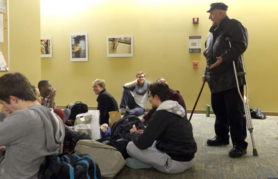 ptrLIVpetrov01120813