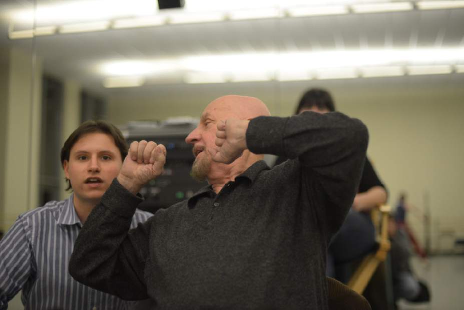 ptrLIVpetrov04120813