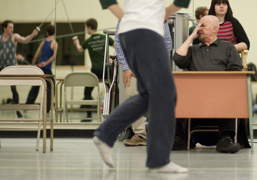 ptrLIVpetrov06120813