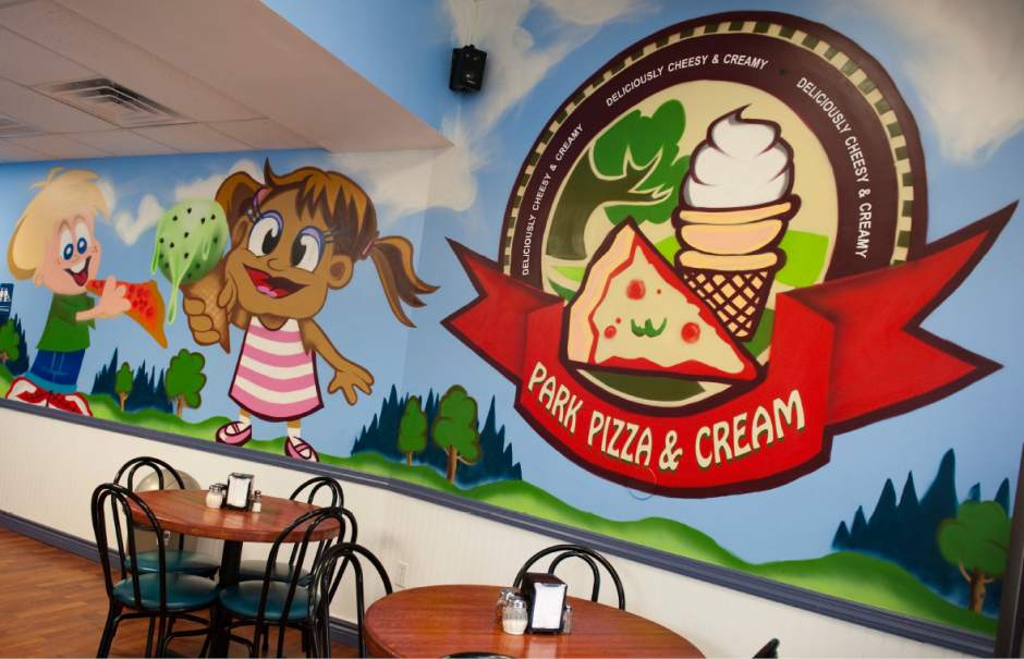 ptrTKparkpizza2022813 ptrTKparkpizza2022813