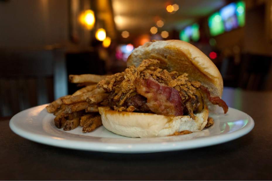 ptrTKsnacksredbeards1041714