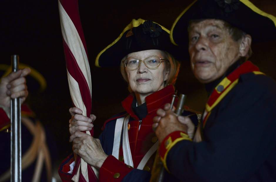 ptrbicentennial01071016