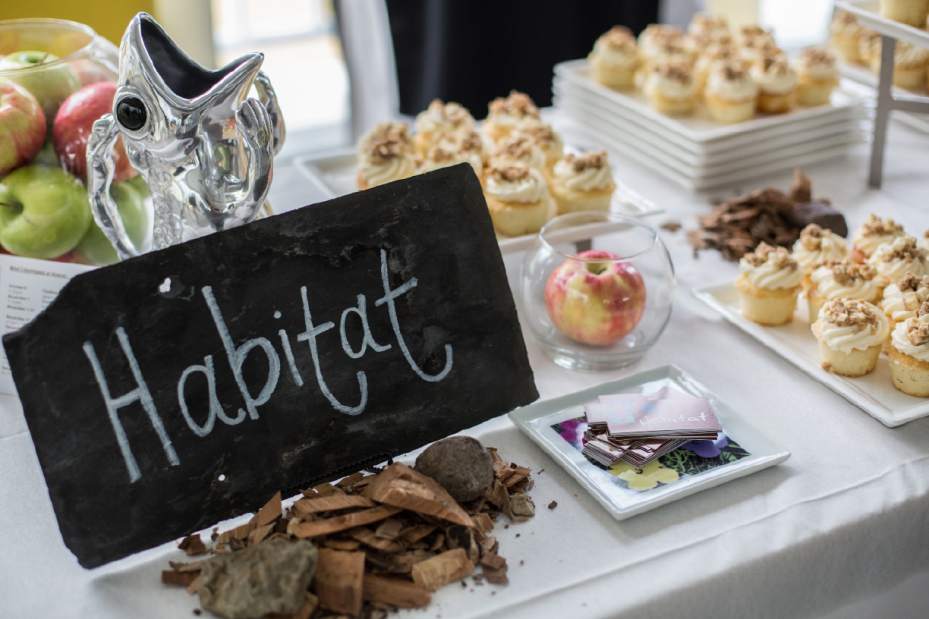 Slide 
													
													6