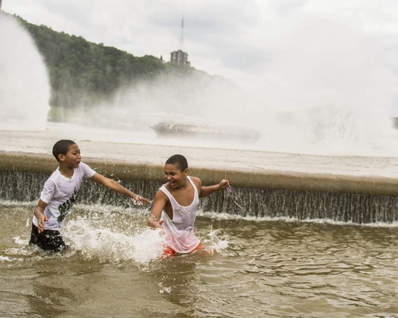 Slide 
													
													5