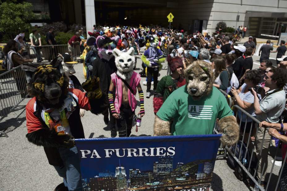 ptrfurriesparade07070217