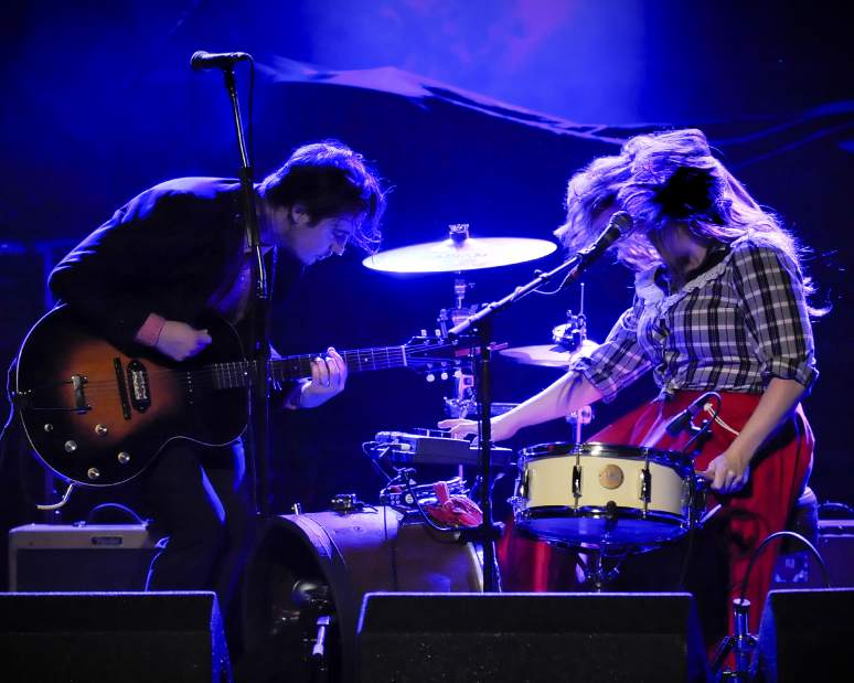 ptrlivIsbell06022516