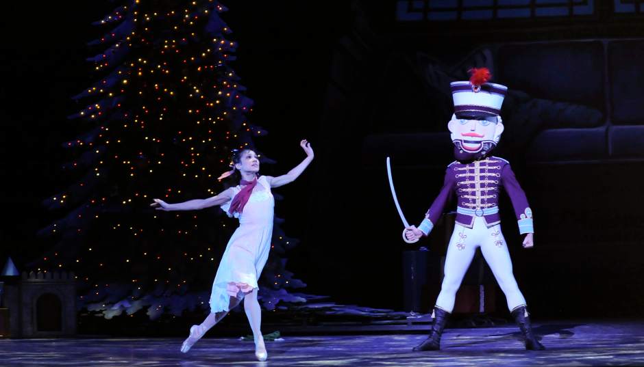 ptrlivNutcracker2120913