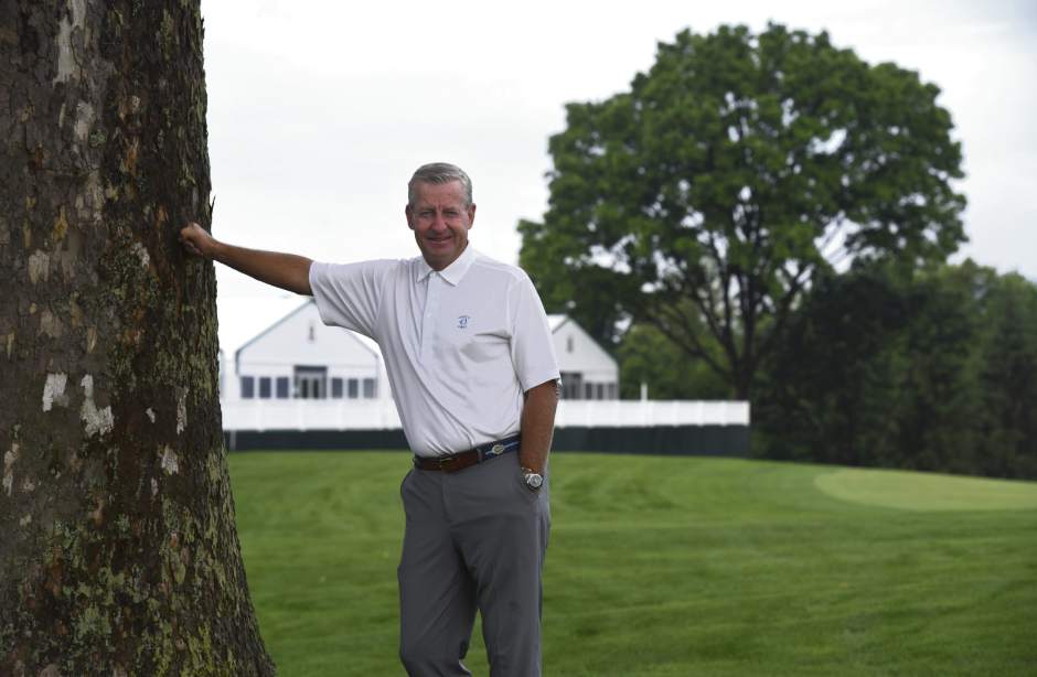 ptrlivoakmont2061016