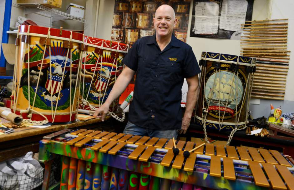 ptrlivpercussion8062414