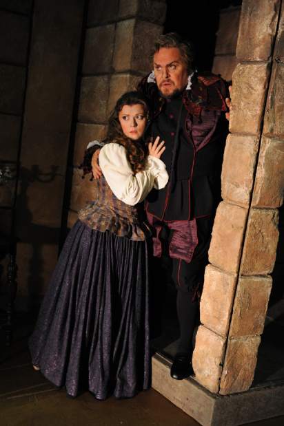 ptrlivrigoletto2093012