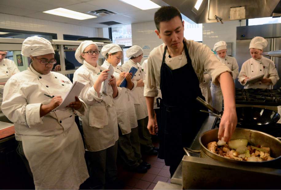 ptrlivtasteofart02011915