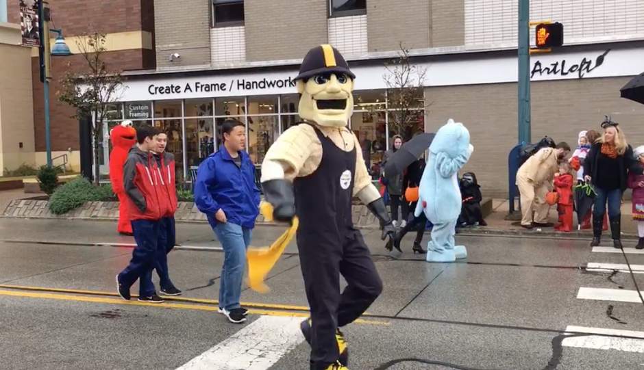 ptrmtlparade01102917